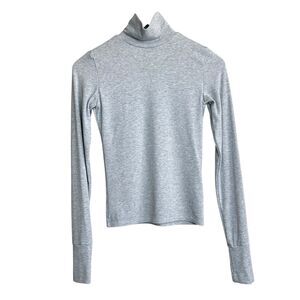 Perfect White Tee Shirt Women's Small Gray Sweater Turtleneck Minimalist USA